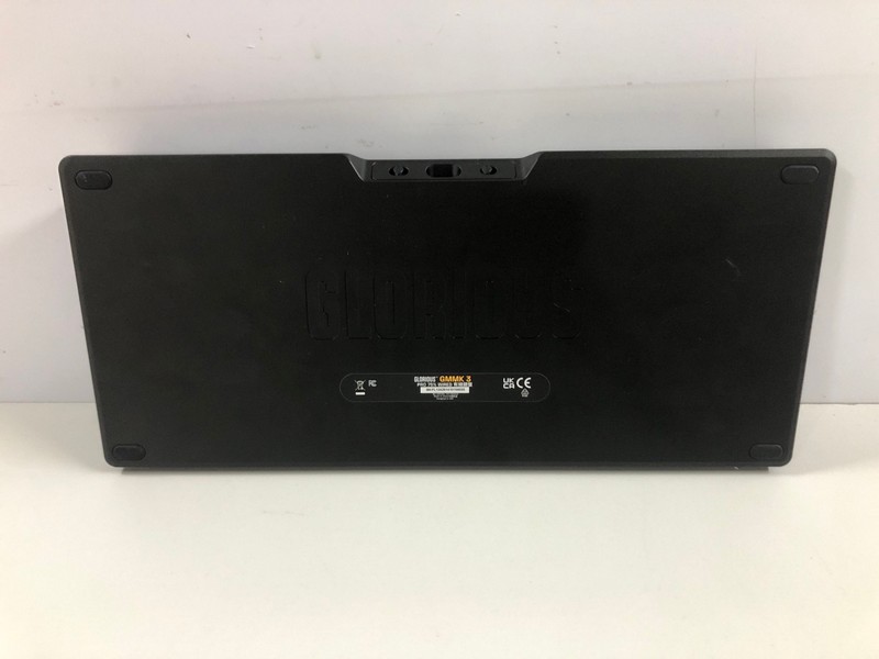Lot 12  
            Nottingham SR1 - Delivery Only 

                
GLORIOUS GMMK 3 PRO CUSTOMIZABLE MECHANICAL GAMING KEYBOARD - BLACK - ORIGINAL RR...