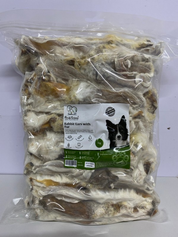 Lot 165  
            Nottingham SR1 - Delivery Only 

                
BOX OF PAWLICIOUS 100% NATURAL RABBIT EARS WITH FUR FOR DOGS - EXP 21/06/2028