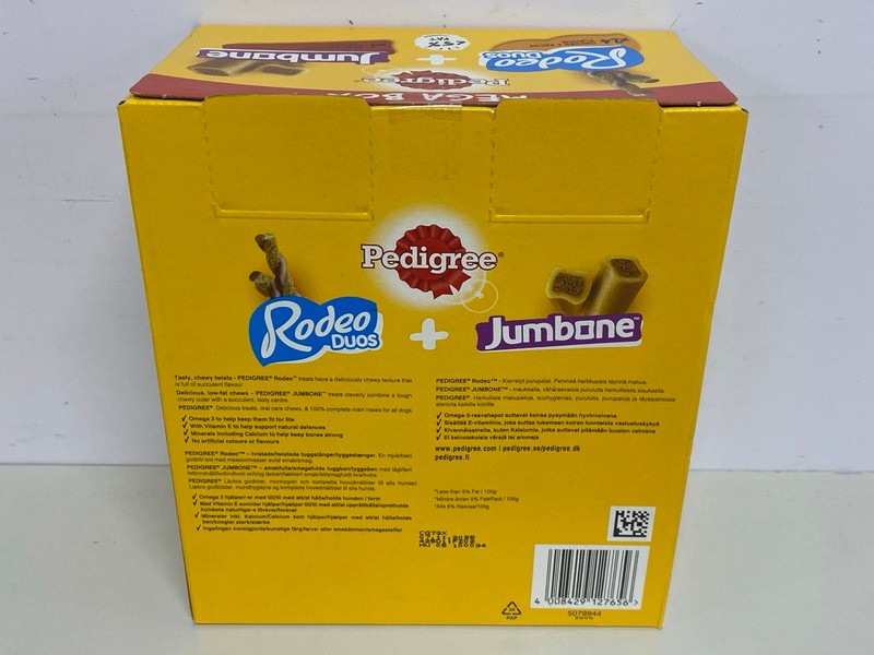 Lot 261  
            Nottingham SR1 - Delivery Only 

                
6 X PEDIGREE RODEO DUOS (CHICKEN & BACON FLAVOUR) + JUMBONE (BEEF & POULTRY FLAVO...