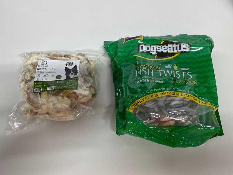 Lot 267  
            Nottingham SR1 - Delivery Only 

                
BOX OF PAWLICIOUS 100% NATURAL RABBIT EARS WITH FUR FOR DOGS - EXP 21/06/2028 - I...