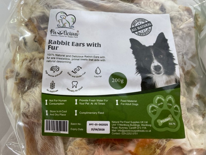Lot 267  
            Nottingham SR1 - Delivery Only 

                
BOX OF PAWLICIOUS 100% NATURAL RABBIT EARS WITH FUR FOR DOGS - EXP 21/06/2028 - I...