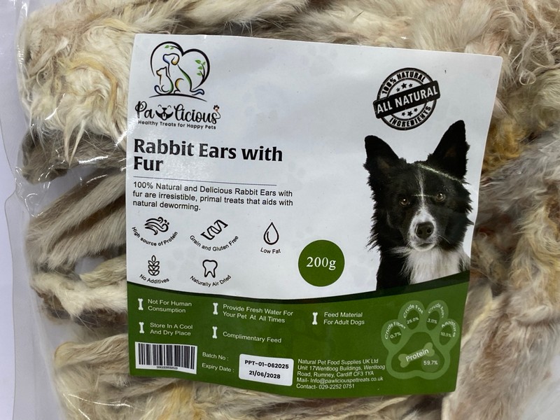 Lot 268  
            Nottingham SR1 - Delivery Only 

                
BOX OF PAWLICIOUS 100% NATURAL RABBIT EARS WITH FUR FOR DOGS - EXP 21/06/2028