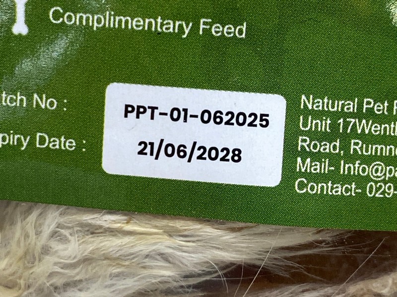 Lot 268  
            Nottingham SR1 - Delivery Only 

                
BOX OF PAWLICIOUS 100% NATURAL RABBIT EARS WITH FUR FOR DOGS - EXP 21/06/2028
