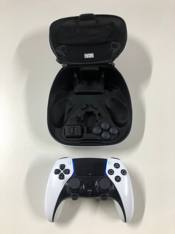 Lot 30  
            Nottingham SR1 - Delivery Only 

                
PLAYSTATION DUAL SENSE EDGE WIRELESS CONTROLLER FOR PS5 - WHITE - ORIGINAL RRP - ...