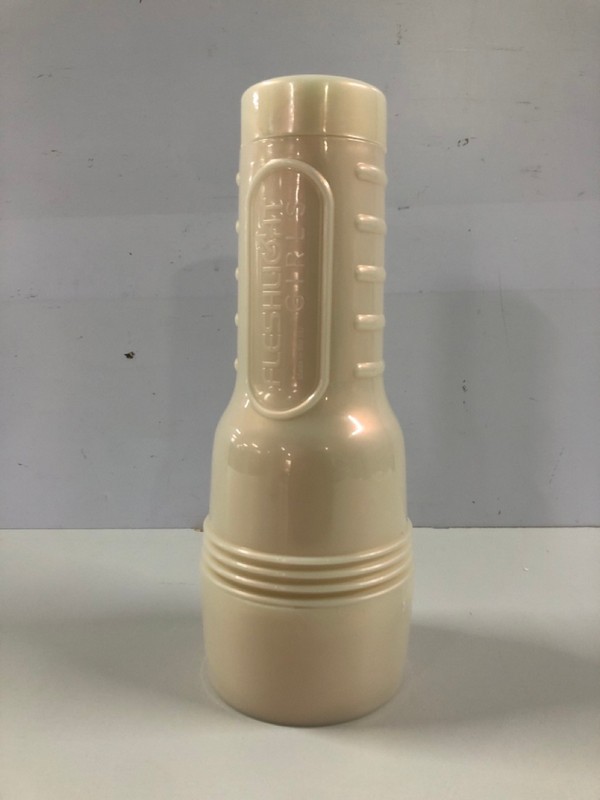Lot 35  
            Nottingham SR1 - Delivery Only 

                
ADULT SEX TOY (18+ ID REQUIRED)