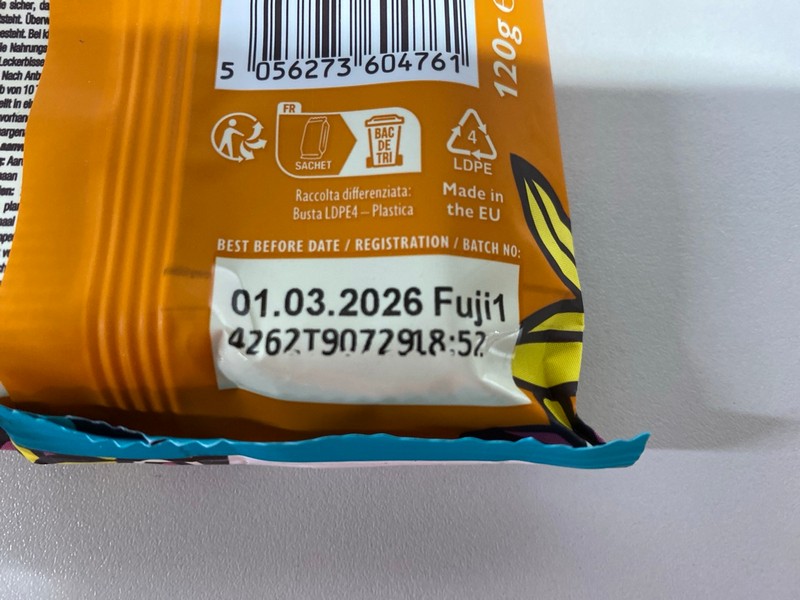 Lot 391  
            Nottingham SR1 - Delivery Only 

                
4 X LILY'S KITCHEN PROPER FOOD FOR DOGS - CHICKEN TREATS MULTIPACK - BBD - 01/03/...