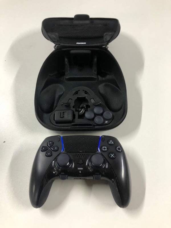 Lot 3  
            Nottingham SR1 - Delivery Only 

                
PLAYSTATION DUAL SENSE EDGE WIRELESS CONTROLLER FOR PS5 - BLACK - ORIGINAL RRP - ...