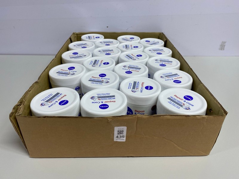 Lot 435  
            Nottingham SR1 - Delivery Only 

                
BOX OF NIVEA REPAIR & CARE CREAM - 400ML
