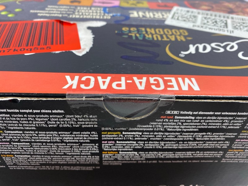 Lot 456  
            Nottingham SR1 - Delivery Only 

                
3 X CESAR NATURAL GOODNESS DOG FOOD MULTIPACK - BEEF, SALMON & TURKEY FLAVOURS - ...