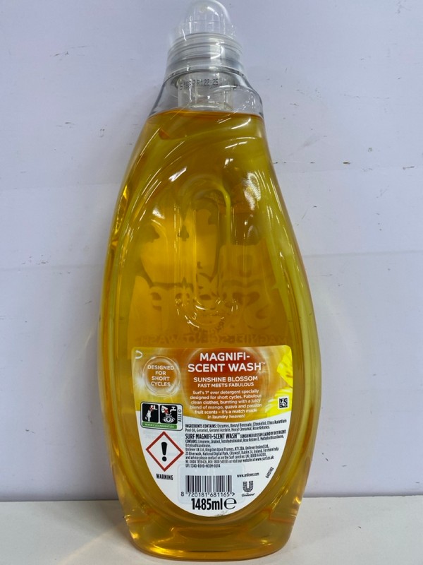 Lot 468  
            Nottingham SR1 - Delivery Only 

                
6 X SURF MAGNIFI-SCENT WASH LAUNDRY DETERGENT - SUNSHINE BLOSSOM SCENTED - 55 WAS...