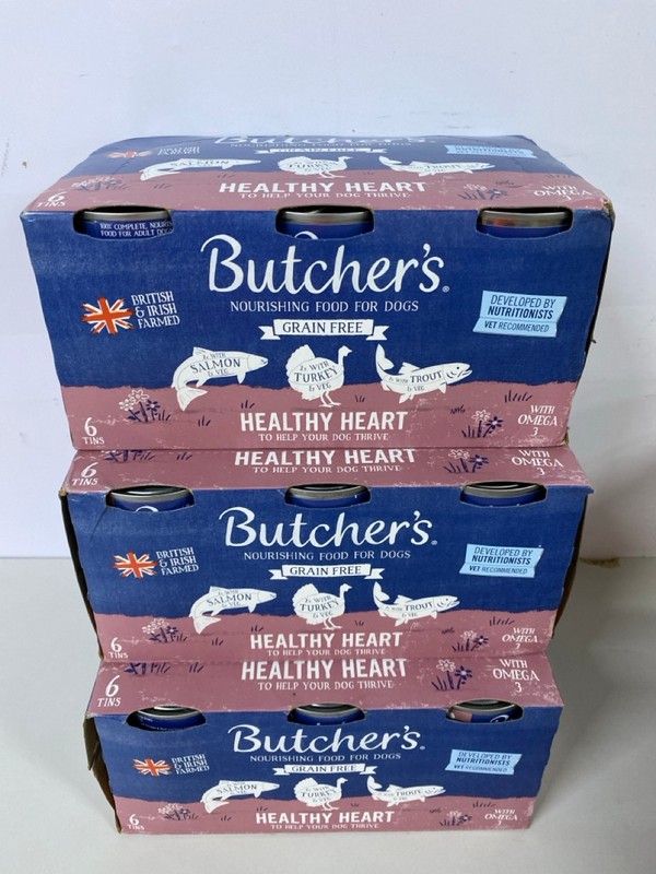 Lot 485  
            Nottingham SR1 - Delivery Only 

                
BOX OF VARIOUS PET ITEMS INC. BEAPHAR FRESH BREATH DOG TREATS - BBD - 25/10/2025