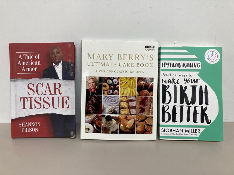 Lot 499  
            Nottingham SR1 - Delivery Only 

                
BOX OF VARIOUS BOOKS INC. SCOTTISH BAKES BY AMY REID