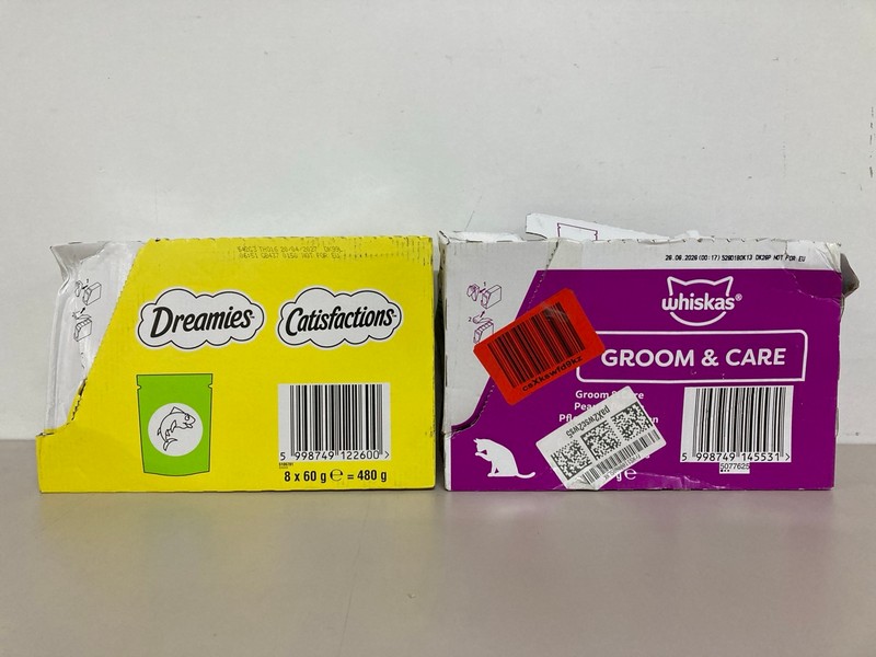 Lot 500  
            Nottingham SR1 - Delivery Only 

                
BOX OF VARIOUS PET ITEMS INC. WHISKAS CAT FOOD - CHICKEN FLAVOURED - BBD - 10/04/...