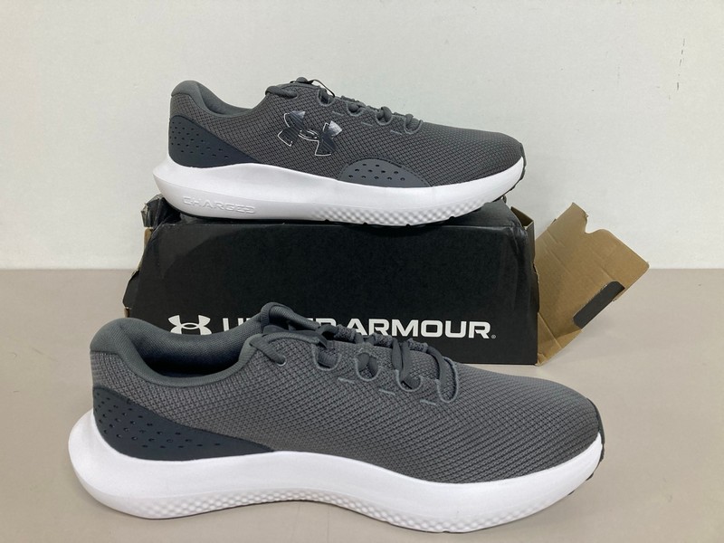 Lot 502  
            Nottingham SR1 - Delivery Only 

                
UNDER ARMOR UA CHARGED SURGE 4 MEN'S TRAINERS - BLACK & WHITE - SIZE UK13