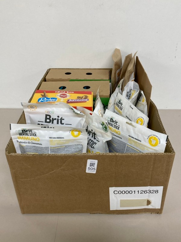 Lot 505  
            Nottingham SR1 - Delivery Only 

                
BOX OF VARIOUS PET ITEMS INC. IMMUNO BRIT DENTAL STICKS - PROBIOTICS & CINNAMON F...