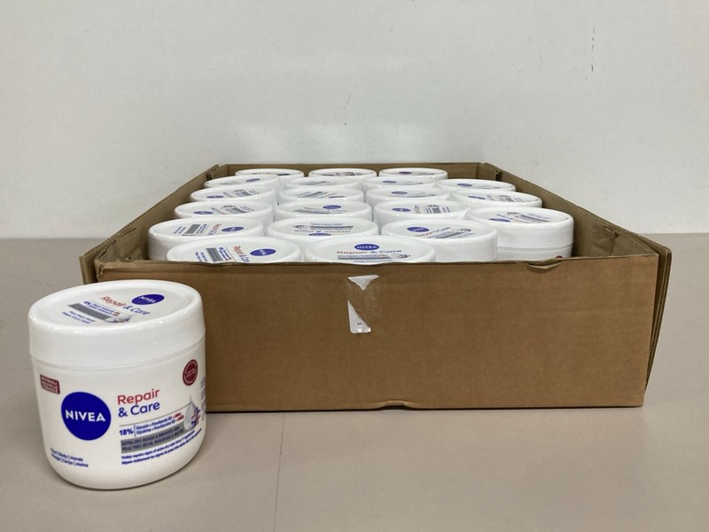 Lot 518  
            Nottingham SR1 - Delivery Only 

                
BOX OF NIVEA REPAIR & CARE CREAM - 400ML