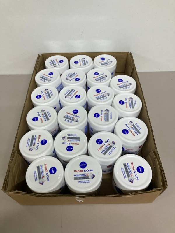 Lot 519  
            Nottingham SR1 - Delivery Only 

                
BOX OF NIVEA REPAIR & CARE CREAM - 400ML