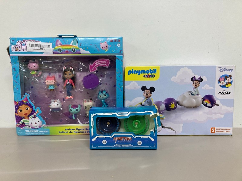 Lot 523  
            Nottingham SR1 - Delivery Only 

                
BOX OF VARIOUS TOYS/GAMES INC. MINECRAFT STRETCHY CHARACTERS - ENDERMAN