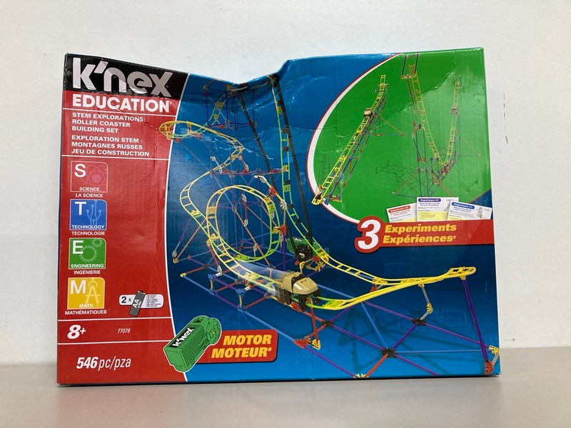 Lot 524  
            Nottingham SR1 - Delivery Only 

                
BOX OF VARIOUS TOYS/GAMES INC. LEGO CITY ADVENT CALANDER