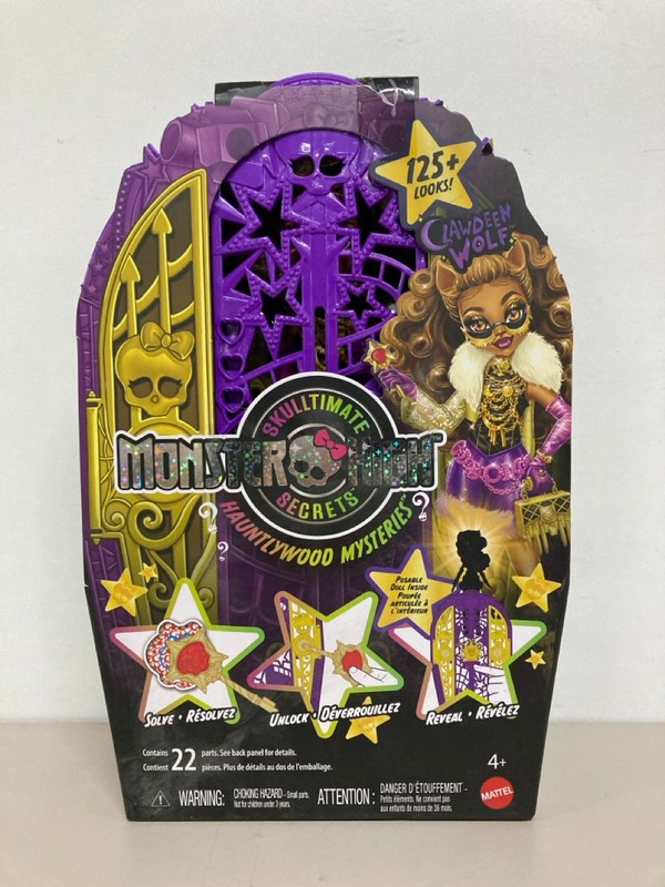 Lot 525  
            Nottingham SR1 - Delivery Only 

                
BOX OF VARIOUS TOYS/GAMES INC. DINO RUN MAGIC TRICKS SET FOR KIDS