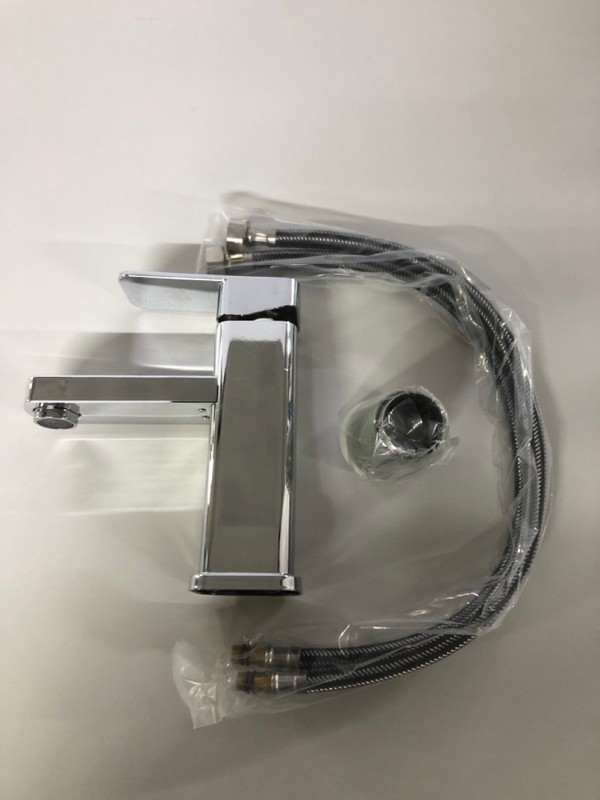 Lot 534  
            Nottingham SR1 - Delivery Only 

                
CHROME BASIN BATHROOM TAP