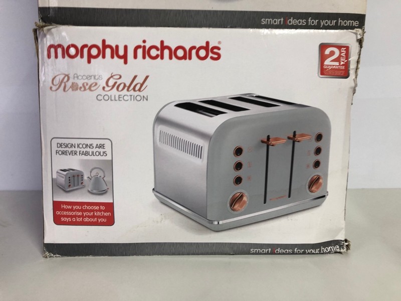 Lot 554  
            Nottingham SR1 - Delivery Only 

                
4 X VARIOUS TOASTERS INC. ESSENTIALS 2 SLICE TOASTER