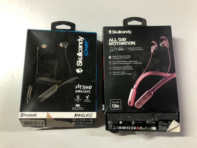 Lot 574  
            Nottingham SR1 - Delivery Only 

                
8 X VARIOUS SKULLCANDY HEADPHONES INC. SMOKIN' BUDS 2 WIRELESS