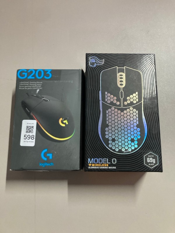 Lot 598  
            Nottingham SR1 - Delivery Only 

                
2 X GAMING MICE INC. LOGITECH G203 LIGHTSYNC GAMING MOUSE