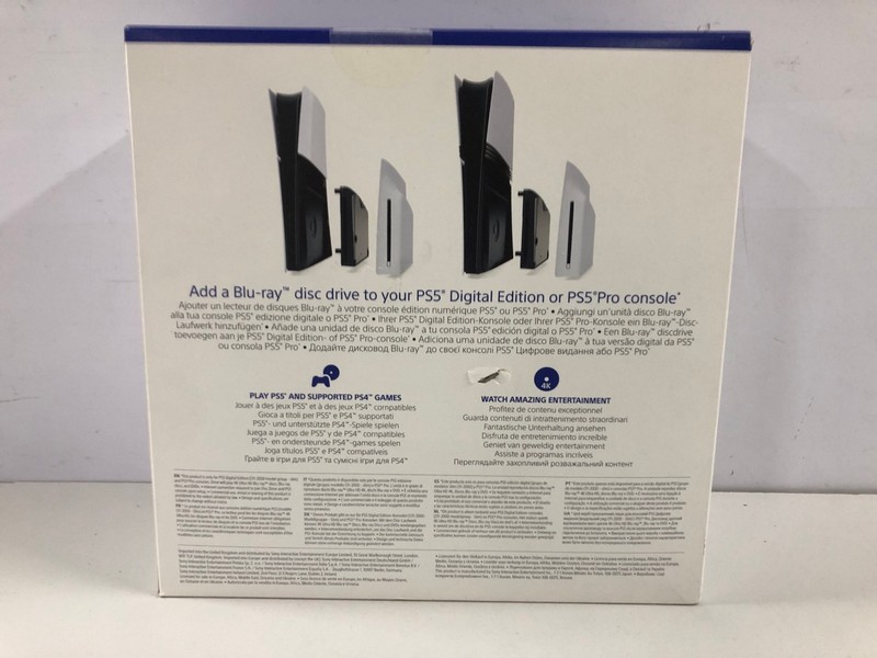 Lot 5  
            Nottingham SR1 - Delivery Only 

                
PLAYSTATION 5 DISK DRIVE - MODEL - CFI-ZDD1 - WHITE - ORIGINAL RRP - £69.99