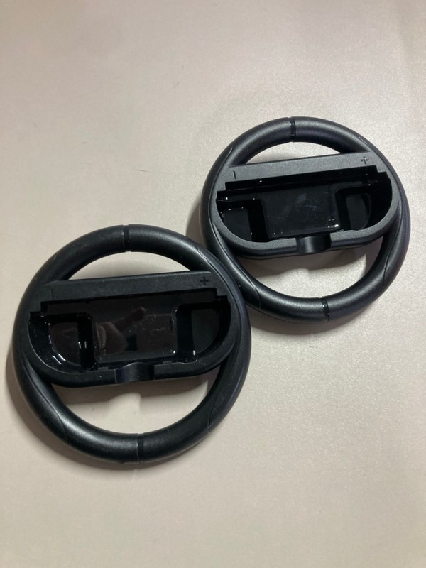 Lot 606  
            Nottingham SR1 - Delivery Only 

                
BOX OF GOJI SWITCH 2 STEERING WHEELS (TWIN PACKS)