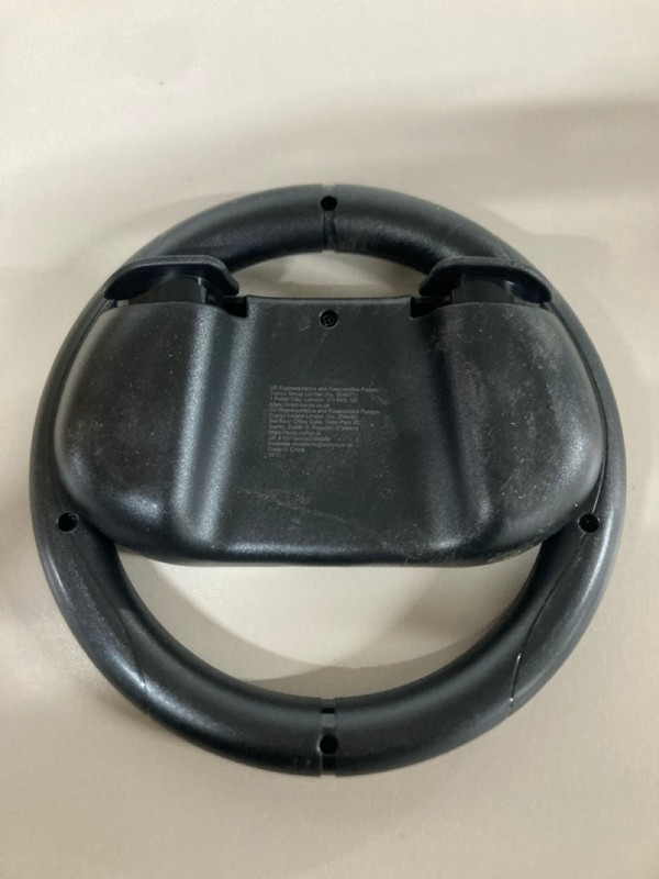 Lot 616  
            Nottingham SR1 - Delivery Only 

                
BOX OF GOJI SWITCH 2 STEERING WHEELS (TWIN PACKS)