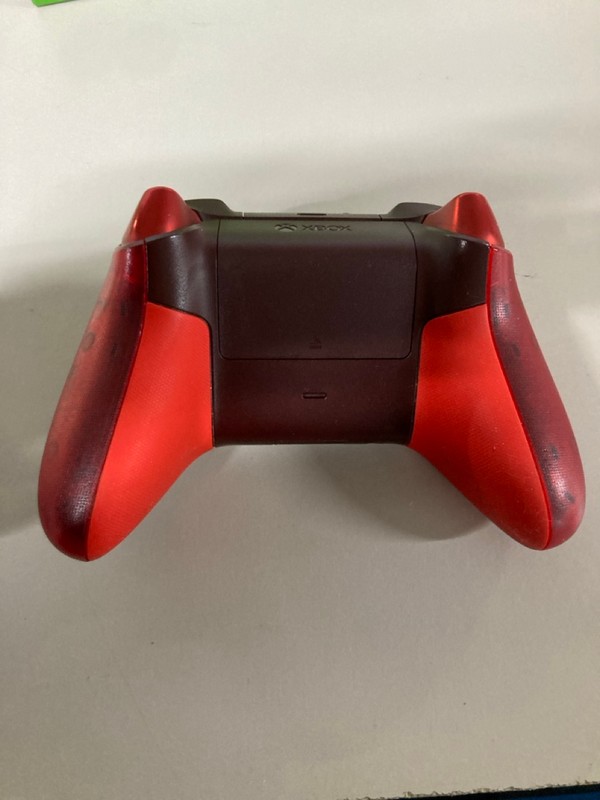 Lot 618  
            Nottingham SR1 - Delivery Only 

                
XBOX WIRELESS CONTROLLER - PULSE CIPHER EDITION - ORIGINAL RRP - £74.99