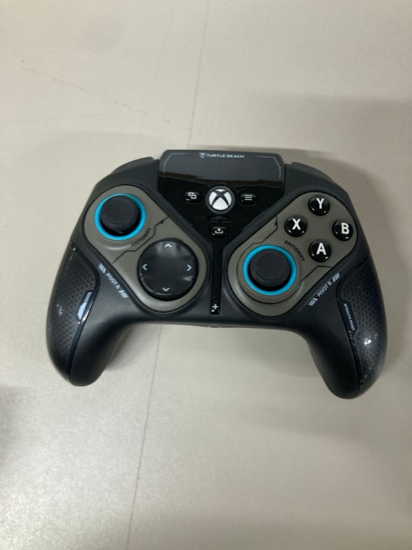 Lot 621  
            Nottingham SR1 - Delivery Only 

                
TURTLE BEACH STEALTH PIVOT WIRELESS SMART CONTROLLER (XBOX & PC) - BLACK - ORIGIN...