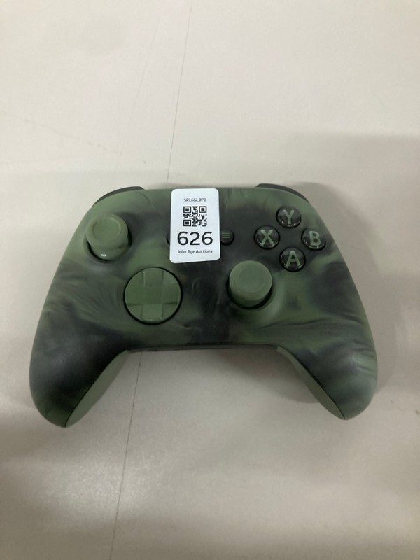 Lot 626  
            Nottingham SR1 - Delivery Only 

                
XBOX WIRELESS CONTROLLER - NOCTURAL VAPOR EDITION - ORIGINAL RRP - £74.99