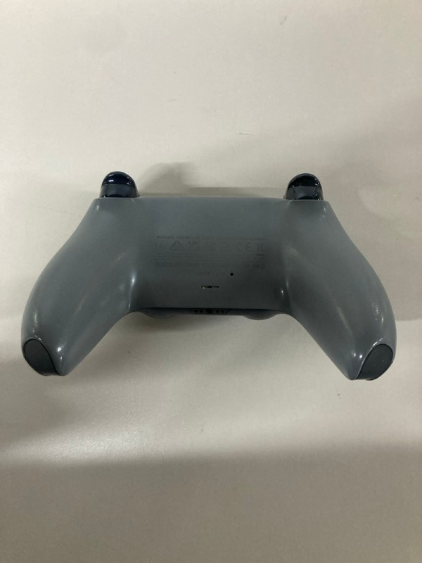 Lot 641  
            Nottingham SR1 - Delivery Only 

                
PLAYSTATION 5 DUAL SENSE WIRELESS CONTROLLER - GREY CAMO - ORIGINAL RRP - £74.99