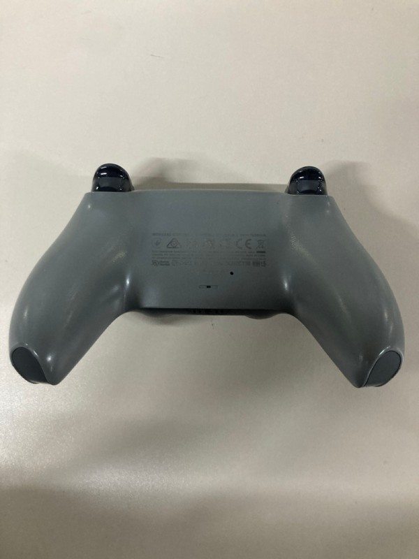 Lot 642  
            Nottingham SR1 - Delivery Only 

                
PLAYSTATION 5 DUAL SENSE WIRELESS CONTROLLER - GREY CAMO - ORIGINAL RRP - £74.99