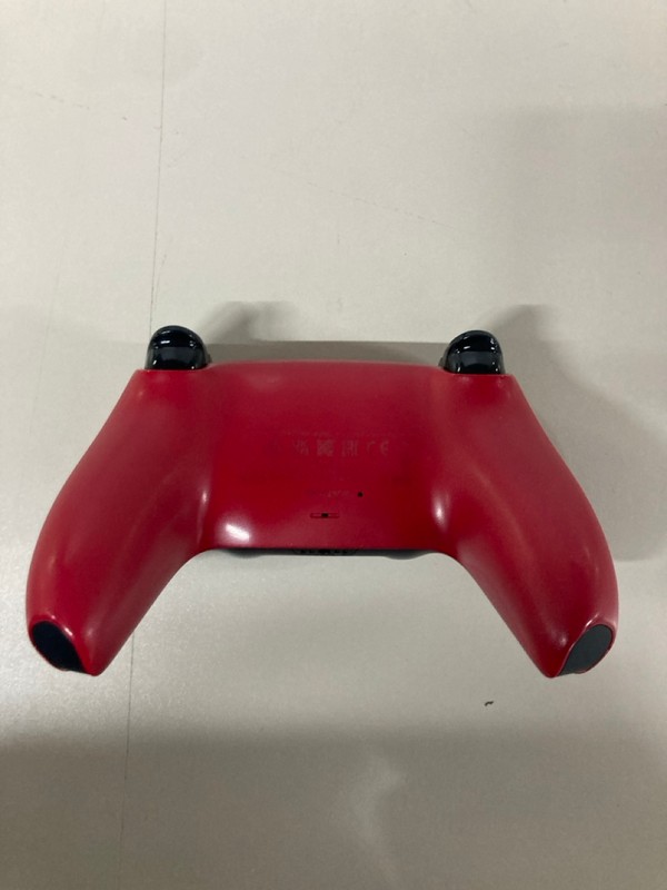 Lot 645  
            Nottingham SR1 - Delivery Only 

                
PLAYSTATION 5 DUAL SENSE WIRELESS CONTROLLER - VOLCANIC RED - ORIGINAL RRP - £74.99