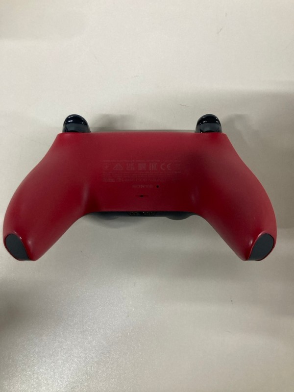 Lot 648  
            Nottingham SR1 - Delivery Only 

                
PLAYSTATION 5 DUAL SENSE WIRELESS CONTROLLER - VOLCANIC RED - ORIGINAL RRP - £74.99