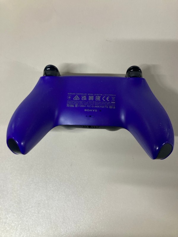 Lot 660  
            Nottingham SR1 - Delivery Only 

                
PLAYSTATION 5 DUAL SENSE WIRELESS CONTROLLER - GALACTIC PURPLE - ORIGINAL RRP - £...