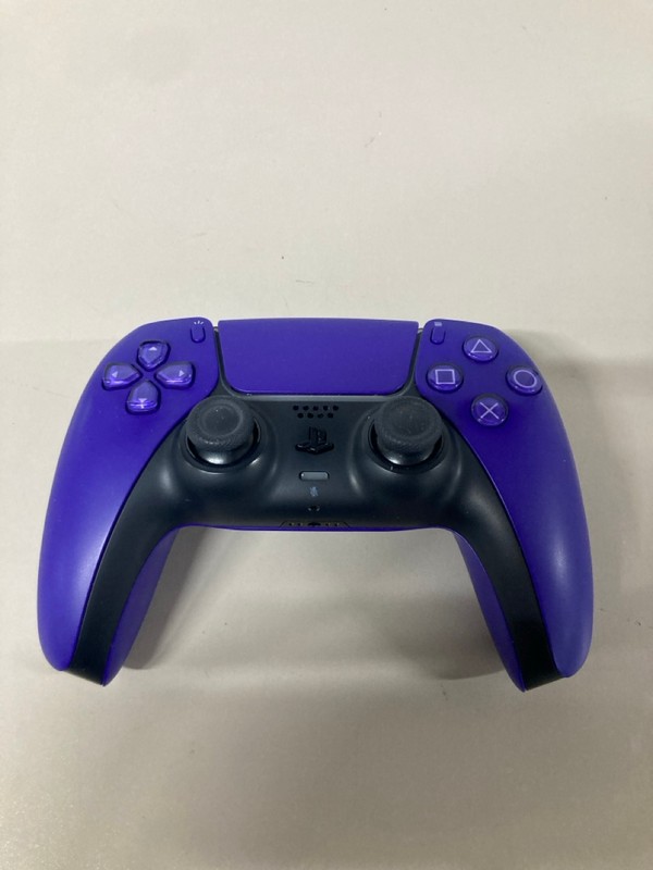 Lot 661  
            Nottingham SR1 - Delivery Only 

                
PLAYSTATION 5 DUAL SENSE WIRELESS CONTROLLER - GALACTIC PURPLE - ORIGINAL RRP - £...