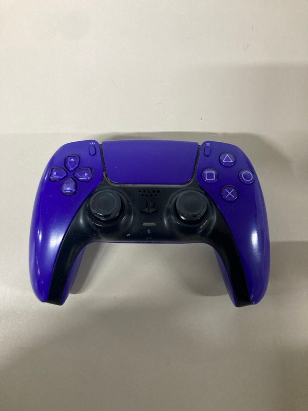 Lot 662  
            Nottingham SR1 - Delivery Only 

                
PLAYSTATION 5 DUAL SENSE WIRELESS CONTROLLER - GALACTIC PURPLE - ORIGINAL RRP - £...
