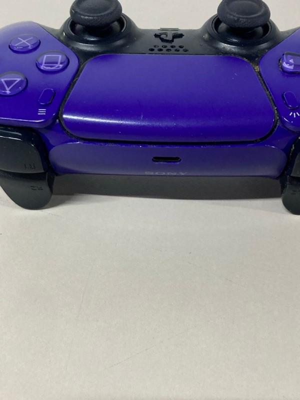 Lot 662  
            Nottingham SR1 - Delivery Only 

                
PLAYSTATION 5 DUAL SENSE WIRELESS CONTROLLER - GALACTIC PURPLE - ORIGINAL RRP - £...