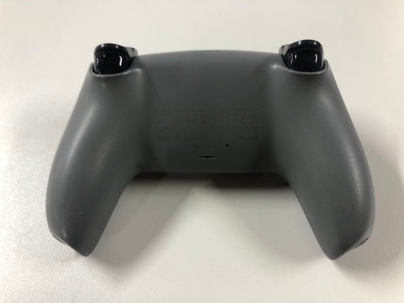 Lot 66  
            Nottingham SR1 - Delivery Only 

                
PLAYSTATION 5 DUAL SENSE WIRELESS CONTROLLER - GREY CAMO - ORIGINAL RRP - £74.99