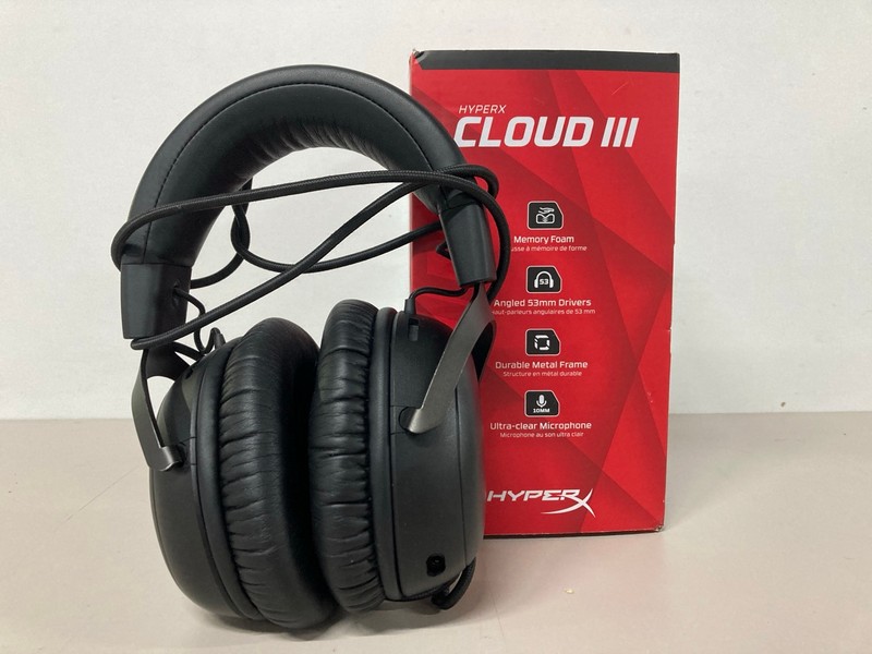 Lot 682  
            Nottingham SR1 - Delivery Only 

                
2 X GAMING HEADSETS INC. HYPER X CLOUD III WIRELESS GAMING HEADSET - ORIGINAL RRP...