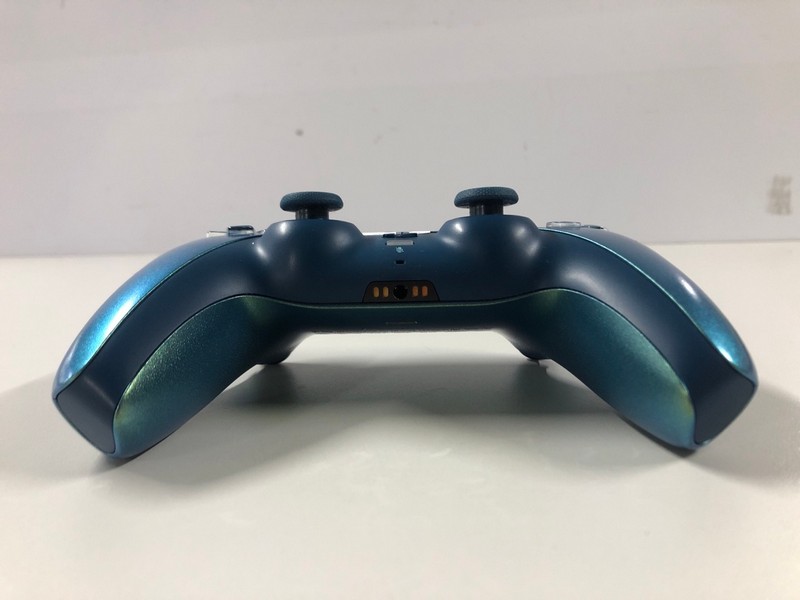 Lot 68  
            Nottingham SR1 - Delivery Only 

                
PLAYSTATION 5 DUAL SENSE WIRELESS CONTROLLER - CHROMA TEAL - ORIGINAL RRP - £74.99