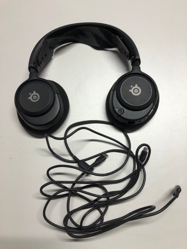 Lot 692  
            Nottingham SR1 - Delivery Only 

                
2 X STEELSERIES NOVA 3 GAMING HEADSET (PLAYSTATION & PC) - ORIGINAL RRP - £99.99 ...