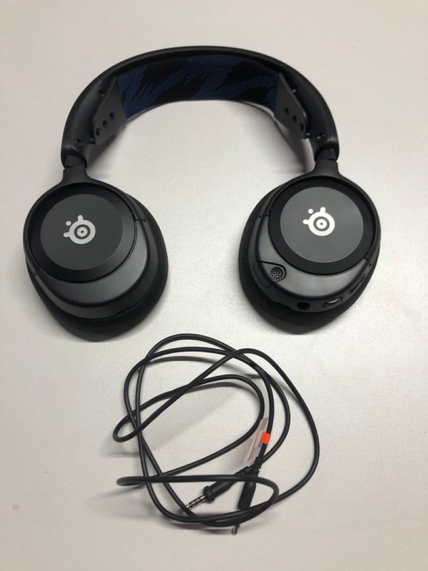 Lot 693  
            Nottingham SR1 - Delivery Only 

                
2 X STEELSERIES HEADSETS INC. ARCTIS NOVA 5P WIRELESS GAMING HEADSET (PLAYSTATION...