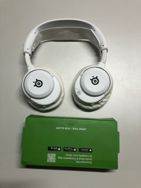 Lot 695  
            Nottingham SR1 - Delivery Only 

                
2 X STEELSERIES HEADSETS INC. ARCTIS NOVA 5X WIRELESS GAMING HEADSET (XBOX)