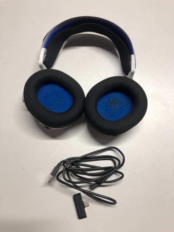 Lot 697  
            Nottingham SR1 - Delivery Only 

                
2 X STEELSERIES HEADSETS INC. ARCTIS NOVA 7P WIRELESS GAMING HEADSET (PLAYSTATION)