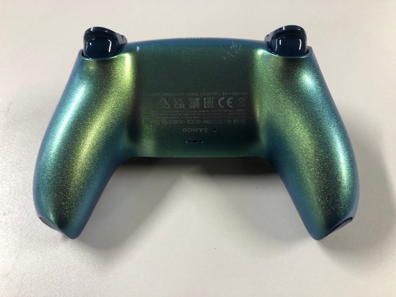 Lot 69  
            Nottingham SR1 - Delivery Only 

                
PLAYSTATION 5 DUAL SENSE WIRELESS CONTROLLER - CHROMA TEAL - ORIGINAL RRP - £74.99